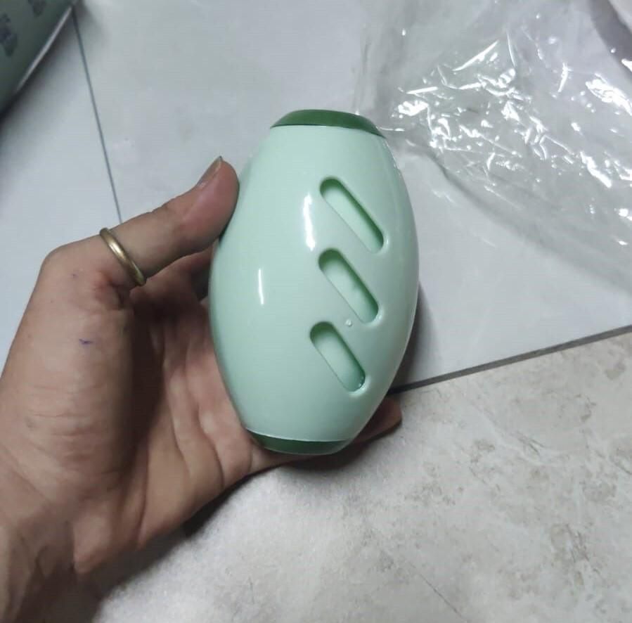 Best Portable Silicone Lint Roller – Reusable & Washable Cleaner 🧼✨